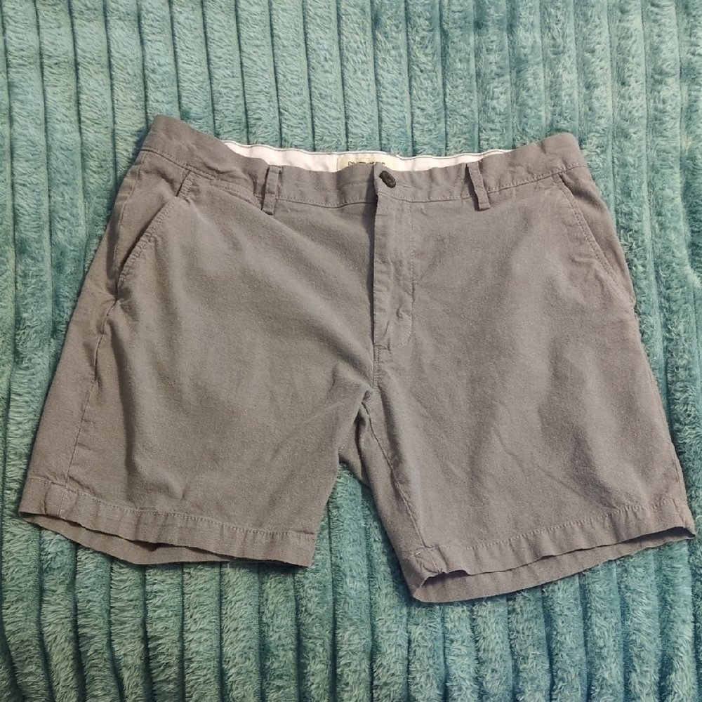 Goodthreads Men's Charcoal Flat Front Shorts